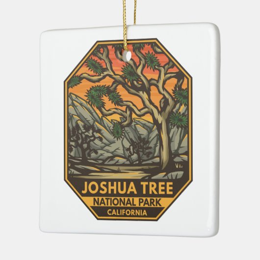 Joshua Tree Nationalpark Sunset Retro Emblem Keramikornament (Links)
