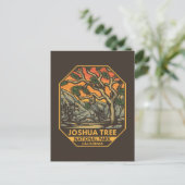 Joshua Tree Nationalpark Sunset Retro Emblem Postkarte (Stehend Vorderseite)