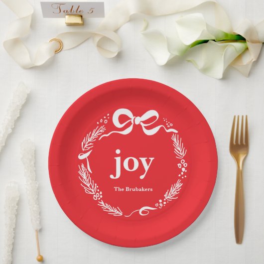 Joy Custom Red Modern Whimsical Bow Christmas Pappteller (Hochzeit)