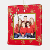Joy! Elegantes Rot mit Gold Snowflakes Foto Keramikornament (Links)