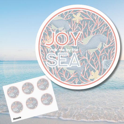 Joy Finds Me By The Sea – Boho Beach  Runder Aufkleber