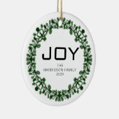 Joy Floral Christmas Wreath Familienname Foto Keramik Ornament (Rechts)