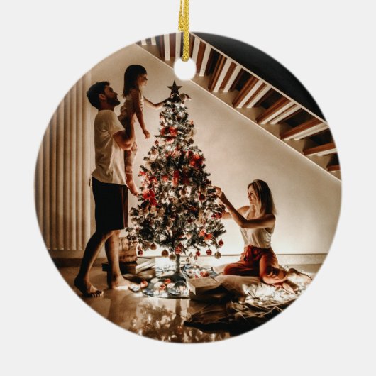 Joy Floral Christmas Wreath Familienname Foto Keramik Ornament (Hinten)