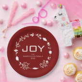 Joy Floral Christmas Wreath Family Custom Name Pappteller (Party)