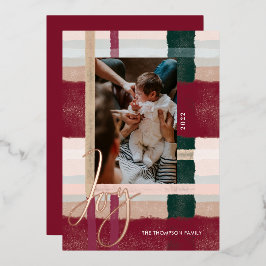 Joy | Modernes Kariertes Green & Red Watercolor Fo Folien Feiertagskarte