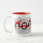 JOY Penguins Weihnachts-Individuelle Name Zweifarbige Tasse (Links)