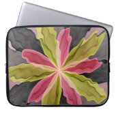Joy, Pink Green Anthracite Fantasy Blume Fraktal Laptopschutzhülle (Vorderseite)