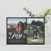 Joy Script Chalkboard Weihnachtsschneeflocken Foto Feiertagskarte (Stehend Vorderseite)