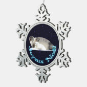 Joyeux Noё l - Ringed Siegel Schneeflocken Zinn-Ornament (Rechts)