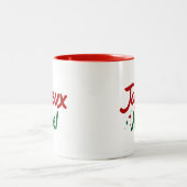 Joyeux Noël Hand Lettered  Zweifarbige Tasse (Mittel)