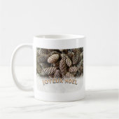 Joyeux Weihnachten Weihnachtsfeiertag Pine Cone Kaffeetasse (Links)