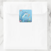 Joyful Dolphin Moments Quadratischer Aufkleber (Tasche)