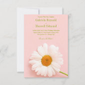 Joyful Elegant Nature White Daisy Wedding Einladung (Vorderseite)