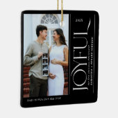 Joyful First Christmas Pregnant Photo Couple Keramikornament (Rechts)