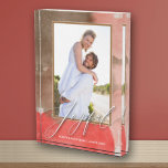 JOYFUL Newlywed Couple Fotoblock<br><div class="desc">Dieser schöne Foto-Block enthält das Wort JOYFUL in einem hübschen,  weißen Skript zusammen mit allen anderen Informationen,  die Sie gewollt,  und Ihr Foto grenzt an einen schönen Aquarelldruck. Erstellen Sie einen Sake,  um als Geschenke oder für sich selbst zu geben.</div>