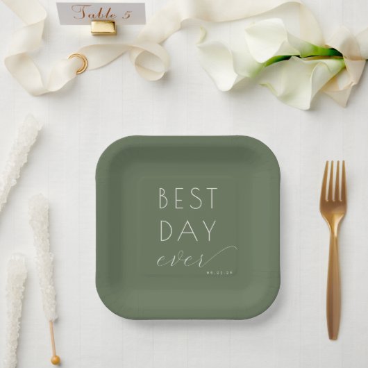 Joyful Olive Green Typographic Wedding Plates Pappteller (Hochzeit)