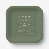 Joyful Olive Green Typographic Wedding Plates Pappteller (Vorderseite)