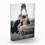 Joyful Script Fotoblock<br><div class="desc">Dieses charmante Foto-Block zeigt Ihr Lieblings-Foto mit JOYFUL in einer schönen Schrift und Ihre Details in schicken Schriften. Gut als Geschenk oder um Ihr Lieblings-Foto in Ihrer eigenen Zuhause zu zeigen.</div>