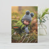 Joyful Script Happy Foto Holiday Card (Stehend Vorderseite)