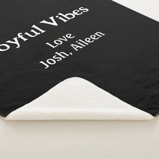 Joyful Vibes green Christmas holidays love family Sherpadecke (3/4)