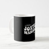 Joyful Warrior Kamala Harris Tim Walz 2024 Groovy Kaffeetasse (Vorderseite Links)