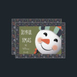 Joyful Xmas Happy Snowman Blätter Rand grün Feiertagskarte<br><div class="desc">Ein fröhlicher Schneemann auf grünem Hintergrund und eine Blattlinie auf marineblau für Ihre fröhlichen Weihnachtswünsche.
Wenn Sie eine andere Farbe oder ein passendes Element benötigen,  kontaktieren Sie mich bitte.</div>