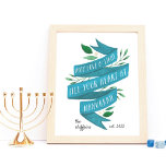 Joyous Tidings | Personalisierte Hanukkah Art Prin Poster<br><div class="desc">Schöne illustrierte Druckelemente "können Liebe und Licht Ihr Herz in Hanukka füllen" in handgeschriebener Typografie auf einem blauen Aquarellband mit grünen Blätter und weißen Beeren. Personalisieren Sie mit Ihrem Familiennamen und Jahr für eine einzigartige individuelle Ergänzung Ihrer Feriendekoration.</div>