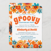 Jubiläum Groovy 60's Vibe Floral Retro Einladung (Vorne/Hinten)