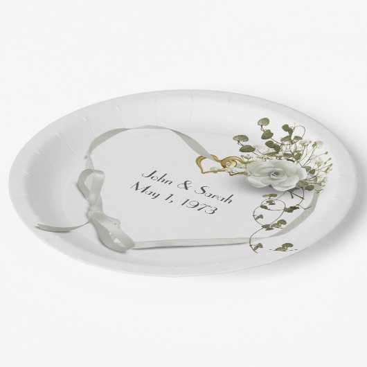 Jubiläumsfeier Das Herz mit der Rose Pappteller (Schrägansicht)