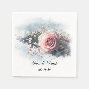 Jubiläumsrose auf Klaviertasten Serviette