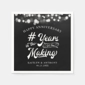 Jubiläumsstring Light JAHRE IM MAKING Black Serviette (Vorderseite)