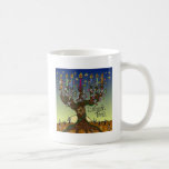 Judaika L'shanah Tovah Baum des Lebens Geschenke B Kaffeetasse<br><div class="desc">Sie sehen die Lee Hiller Design Collection. Bekleidung,  Geschenke & Sammlerstücke Lee Hiller Fotografie oder Digital Art Collection. Sie können ihre Naturfotografie unter http://HikeOurPlanet.com/ ansehen und ihrem Wanderblog im Hot Springs Nationalpark folgen.</div>
