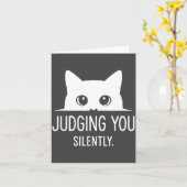 Judging You Silently - Funny Cat  Karte (Gelbe Blume)