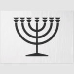 Jüdische Menorah (Symbol des Judentums) Seidenpapier<br><div class="desc">Dieses Design zeigt eine Menorah, die von jüdischen Leuten benutzt wird, um den achttägigen Urlaub von Hanukkah zu feiern. Die Menorah ist ein neunverzweigtes Kronleuchter, das während Hanukkah angezündet wird. Acht der neun Zweige verfügen über Lampen (Kerzen oder Öllampen), die die acht Nächte des Urlaubs symbolisieren; an jeder Nacht wird...</div>