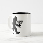 Jüdischer Bigfoot Hanukkah Chanukah Spaß Unglaubli Zweifarbige Tasse (Vorderseite Links)