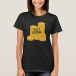 Jüdischer Spaß, Gelt Digger T-Shirt<br><div class="desc">Feiern Sie die Freude der Hanukka mit unserem "Gelt Digger"-Design und fügen Sie den Festlichkeiten eine Touch jüdischen Spaßes hinzu. Dieses spielerische Kunstwerk vereint den hellen Geist des Urlaubs und macht ihn zum perfekten,  lustigen Geschenk für Hanukkah.</div>