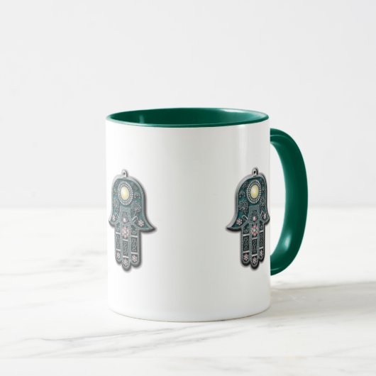 jüdisches, historisches Mädchen mit Anhängern des Tasse (VorderseiteRechts)