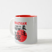 Judo - Trained to Throw - Built to Rise Zweifarbige Tasse (Vorderseite Links)