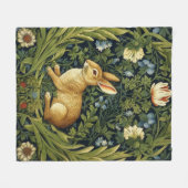 Jugendhase im Garten Fleecedecke (Vorderseite (Horizontal))