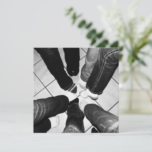 Jugendlich Sleepover-Party! Bonbon 16 oder Einladung (Stehend Vorderseite)