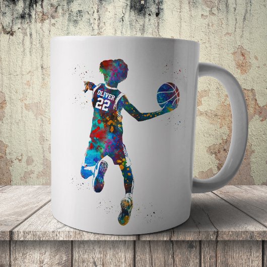 Jugendlicher Basketballspieler Kaffeetasse