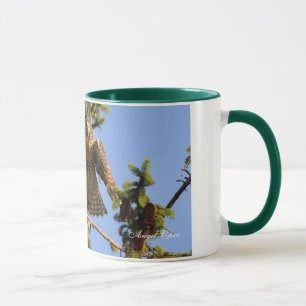 Jugendlicher Rot-Schwanz Falke durch Engel Cher Tasse
