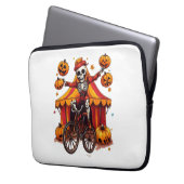 Juggling Bones - Unglaublich witzig Circus Skull Laptopschutzhülle (Vorderseite Links)