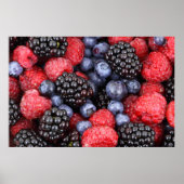 Juicy and Ripe Berry Fruit Medley Poster (Vorne)