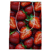 Juicy Fresh Red Strawberries Summer Fruit Pattern Mittlere Geschenktüte (Rückseite)
