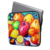 Juicy liebt Früchte. Jetzt kaufen Laptopschutzhülle (Vorderseite Links)