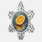 Juicy-positive Orange für Vitamin-Stimmung Schneeflocken Zinn-Ornament (Rechts)