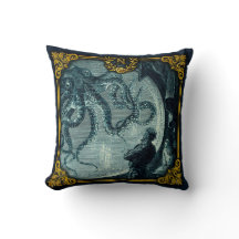 Jules Verne 20000 Ligen Throw Pillow 2