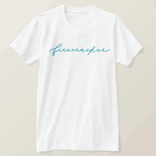 Juli Firecracker Minimalistisches blaues Script T-Shirt (Design vorne)
