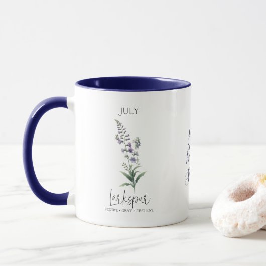 Juli Geburtstag Blume Larkspur Geburtstagsgeschenk Tasse (Mit Donut)